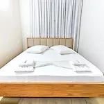 Apartamento Jico Travel - Lilo Vlorë