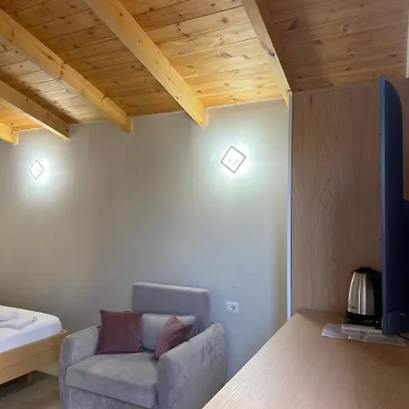 Jico Travel - Lilo Appartement Vlorë