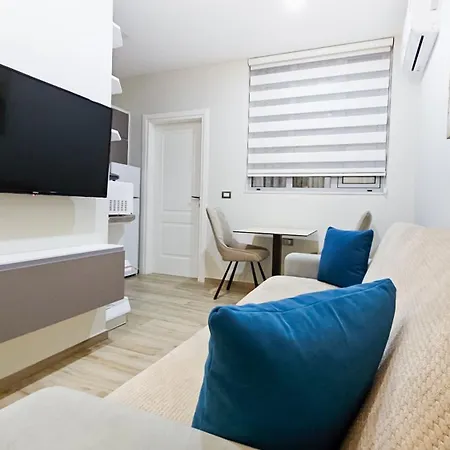 Jico Travel - Lilo Appartement Vlorë